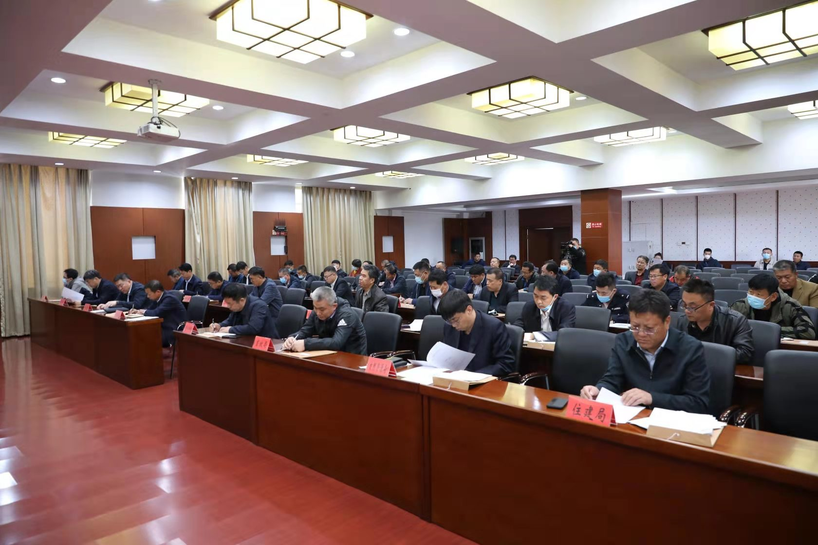 j9九游会